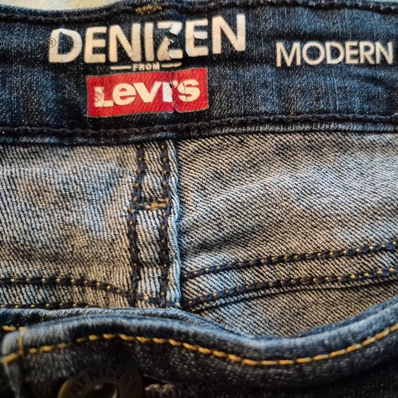 Women's Levis Bootcut Jeans size 18 LC - Picture 2 of 8